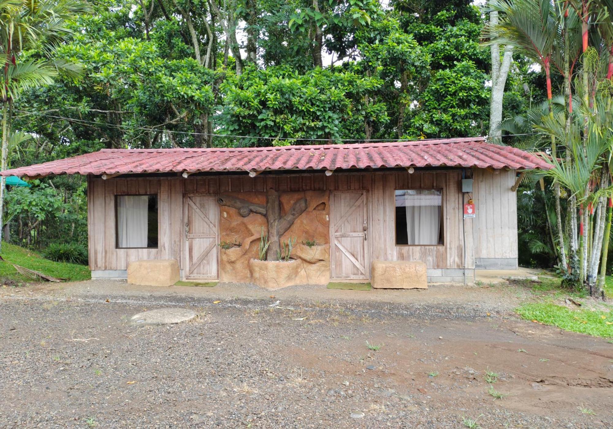 Hotel Del Bosque Río Cuarto Exterior foto
